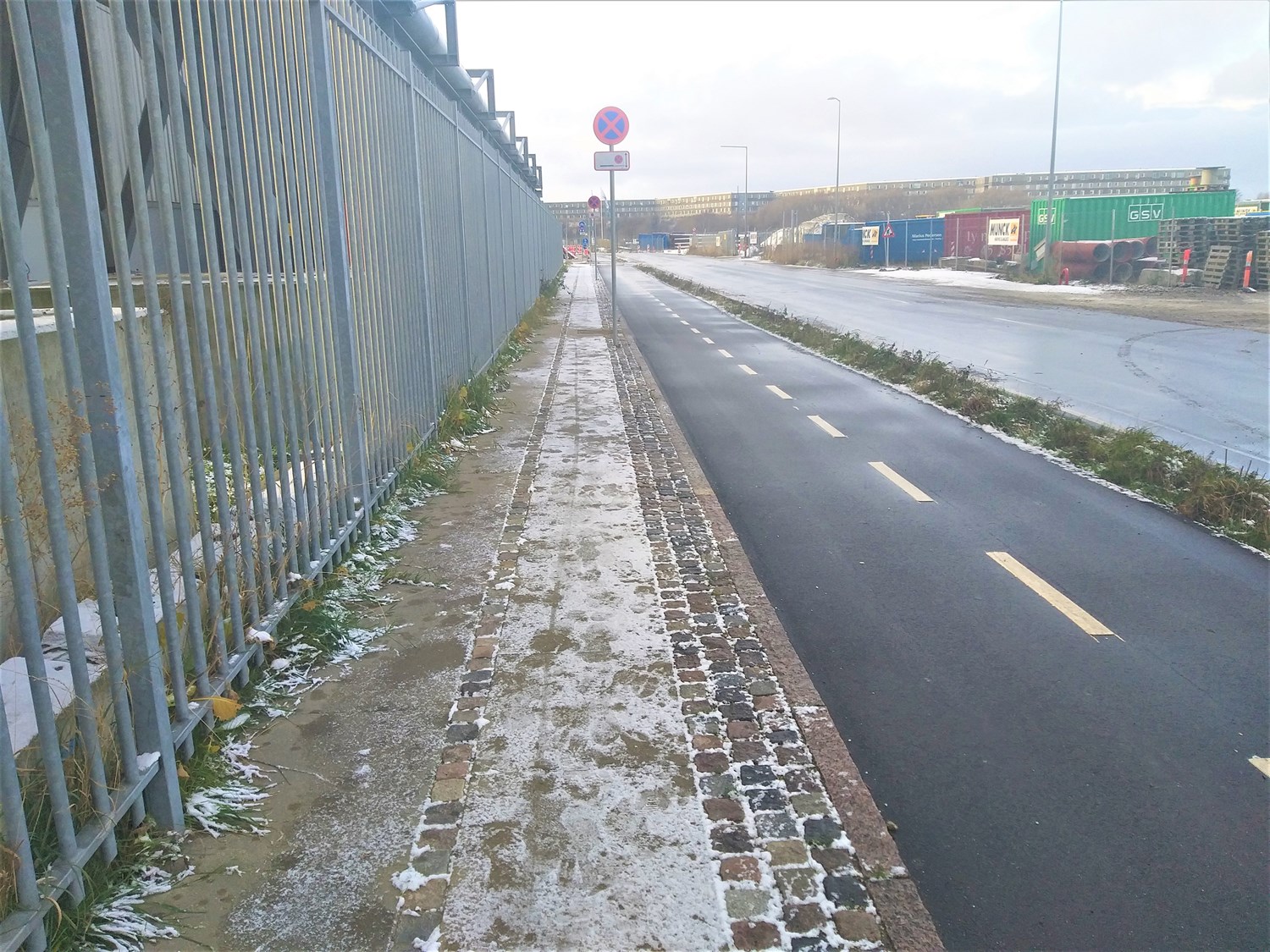 Busvendeplads med ledningsarbejde — billede 4